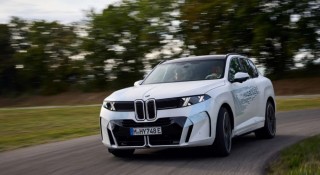 BMW iX5 Hydrogen sắp thành xe thương mại: Nạp nhiên liệu chỉ trong 5 phút, chạy tối đa khoảng 750 km